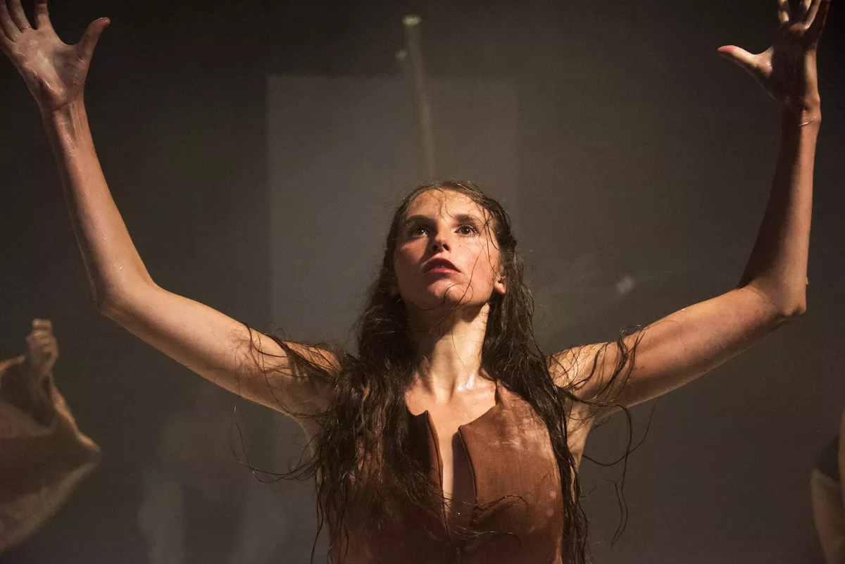 Kuiperskaai/Lisaboa Houbrechts